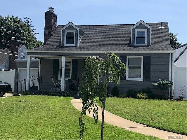 1st image of 293 Anchor Way