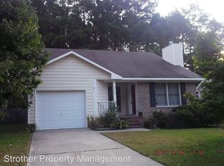 2539 Paintersmill Dr, Fayetteville, NC 28304