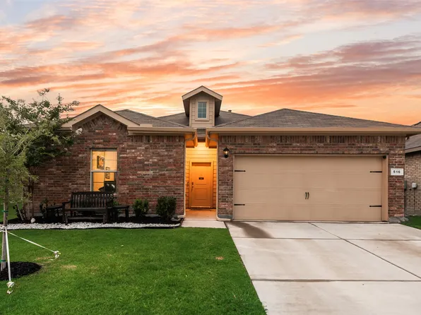 516 Drowsy Water Trl, Fort Worth, TX 76131