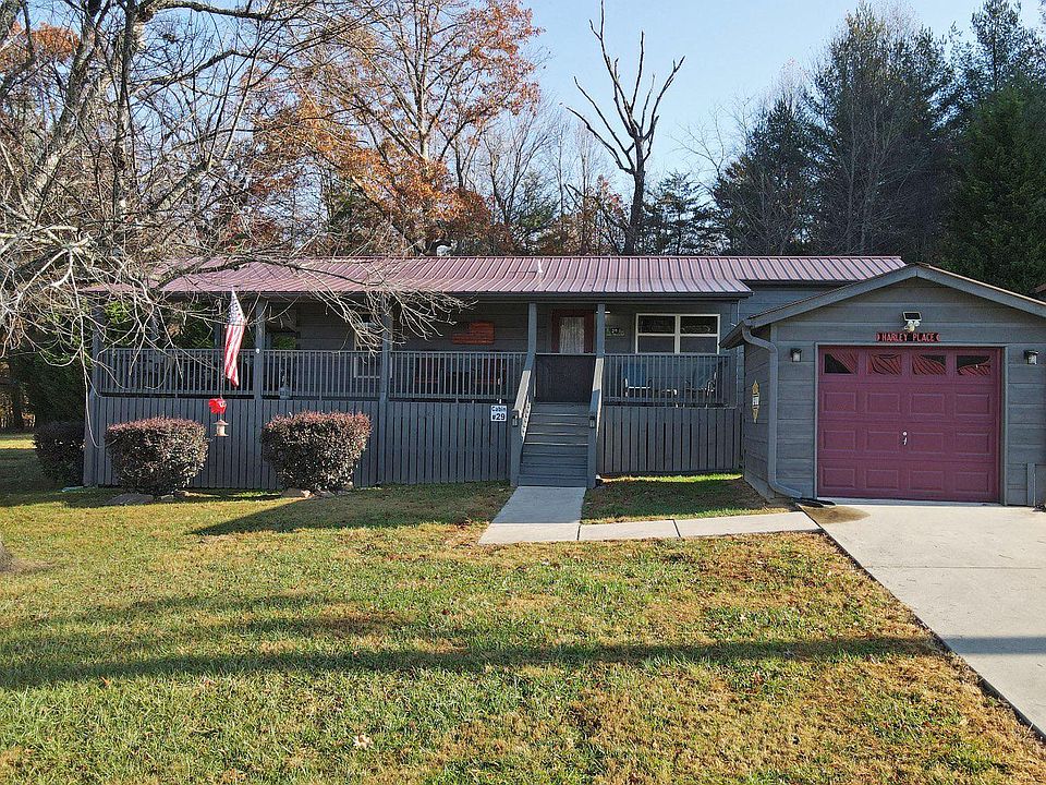 1st image of 49 Copperhead Ct