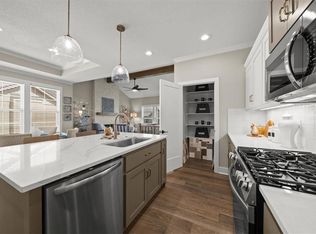 22212 W 82nd Ter, Lenexa, KS 66220