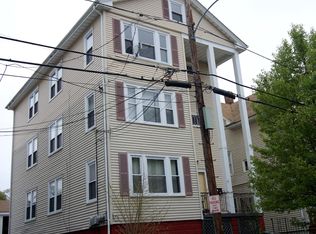 27 Ayrault St #3, Providence, RI 02908