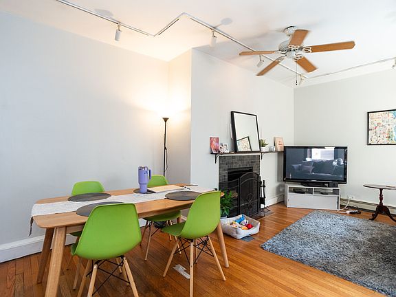 4th image of 640 W Waveland Ave APT 3F