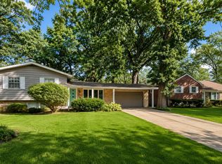 49 Briarcliff Rd, Montgomery, IL 60538