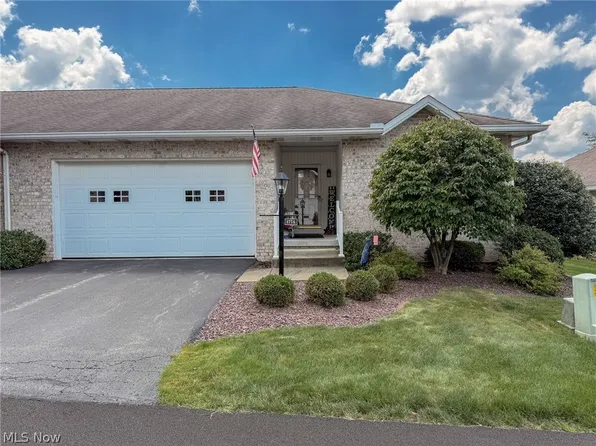 177 Mathews Rd, Youngstown, OH 44512