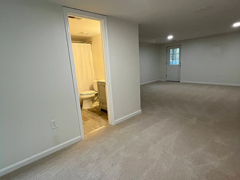 7724 Chatfield Ln — Photo 42
