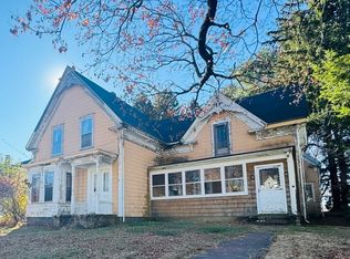 95 Peck St, Franklin, MA 02038
