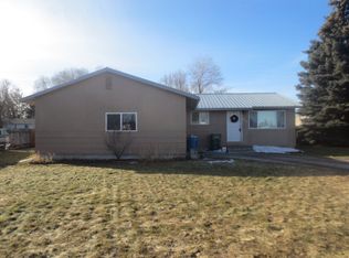 862 Parkway Dr, Blackfoot, ID 83221