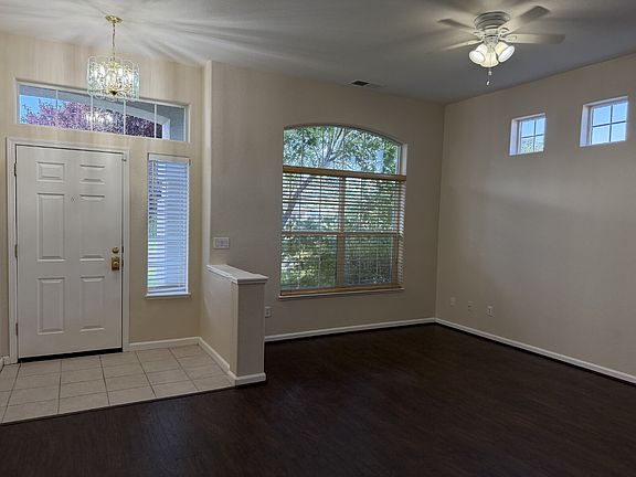 3rd image of 1820 Arboleda Ct