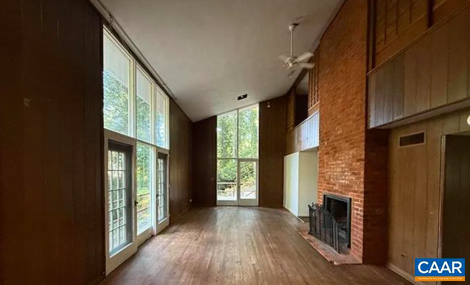 8 bed, 4.0 bath, 4001 sqft, $7,200 — Photo 3