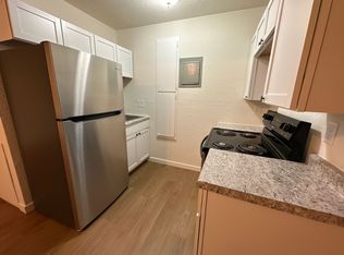 905 N Oak St #8, Madison, WI 53704