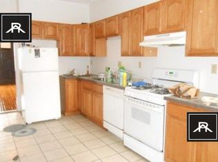 1907 Beacon St #1F, Brookline, MA 02445