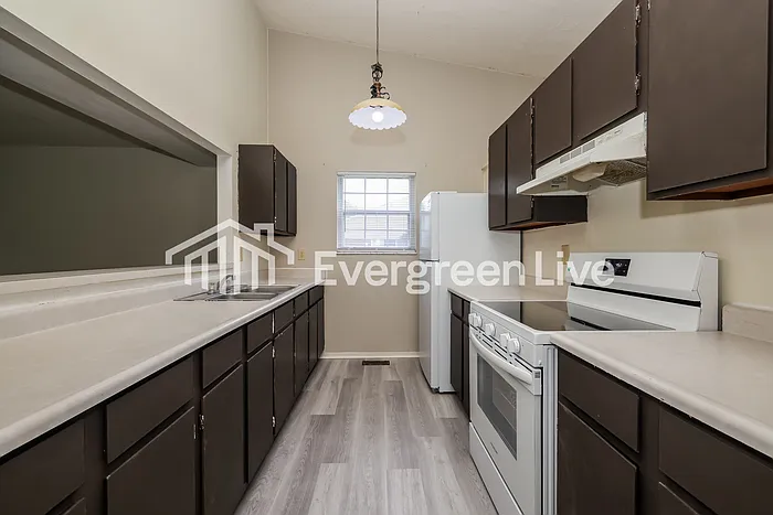 8356 Indian Mound Dr — Photo 6