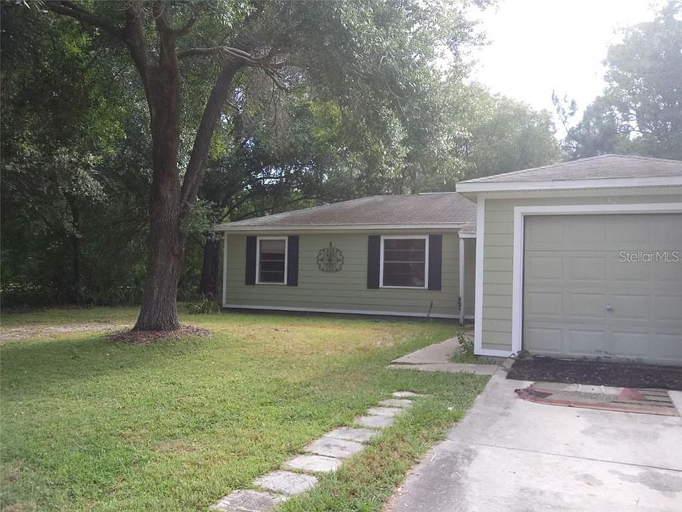 2nd image of 132 Paul Revere Rd