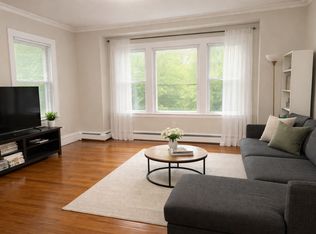 21-23 Creighton St #1, Providence, RI 02906