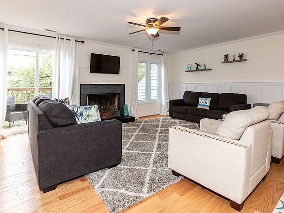 2nd image of 345 25th St #Id1248908p