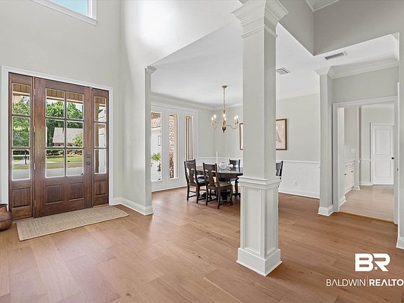 2nd image of 5750 Riverview Plantation Dr