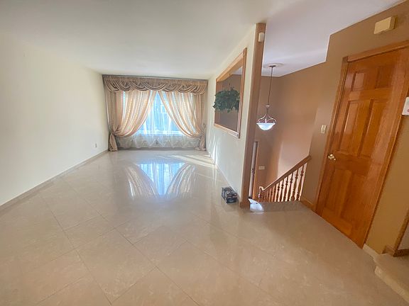 4th image of 59 Willowwood Ln #A