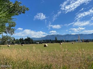 Nna S Division Ln, Moyie Springs, ID 83845