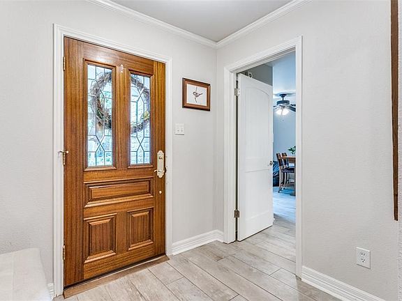 4th image of 12989 Trail Hollow Dr