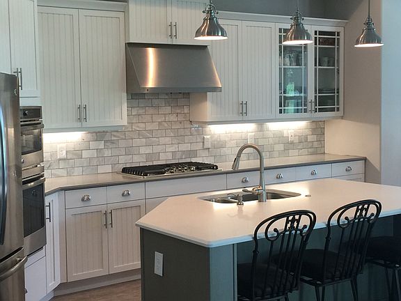 3rd image of 5697 Riverboat Cir SW