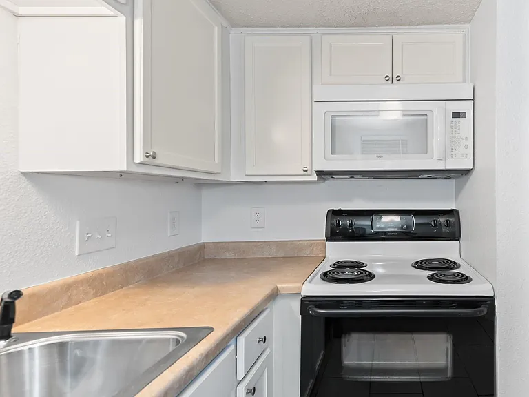 2500 Burleson Rd #709 — Photo 9