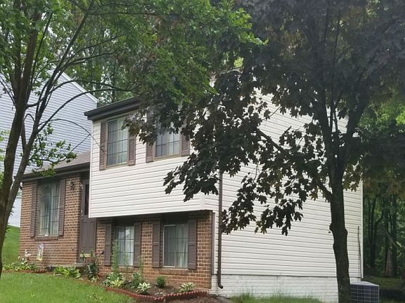 2nd image of 3445 Chelsea Dr