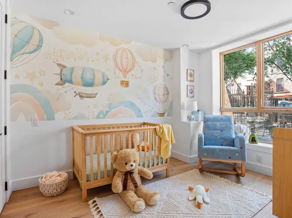 1198 Jefferson Avenue image 8 of 17