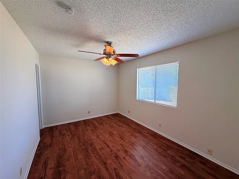 2301 Whitlow Cv — Photo 16