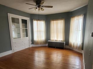 71 Oliver St APT 2, Fall River, MA 02724