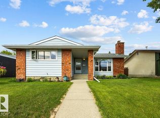 14612 117a St NW, Edmonton, AB T5X1K2