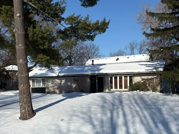 1065 Bomorda Dr, Oakville, ON L6H 1Y3