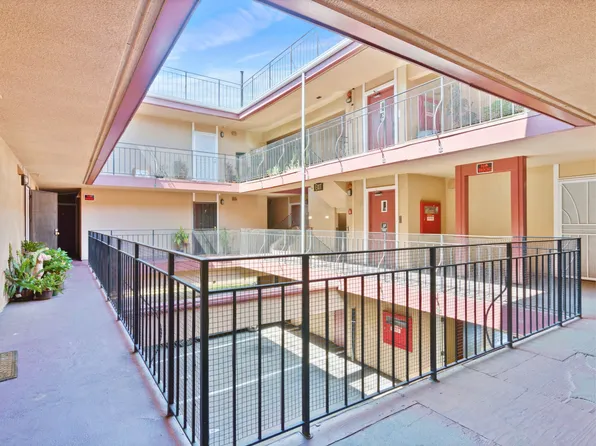 348 4th Ave, Redwood City, CA