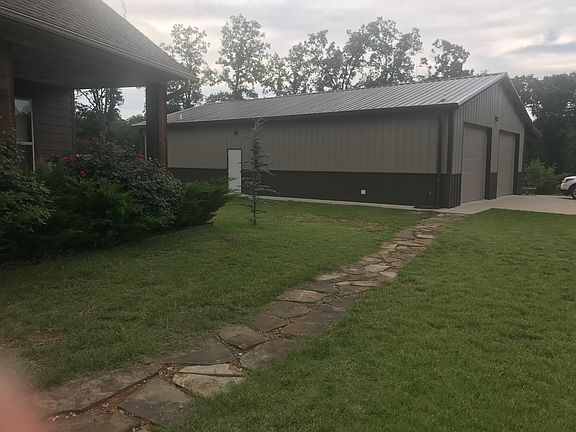 2nd image of 10651 Shady Lane Cir