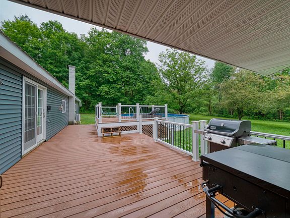 5th image of 825 Oneil Rd