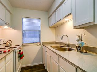 3524 Greystone Dr APT 169, Austin, TX 78731