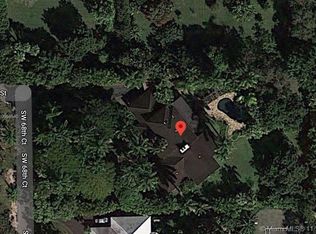 10205 SW 68th Ct, Pinecrest, FL 33156