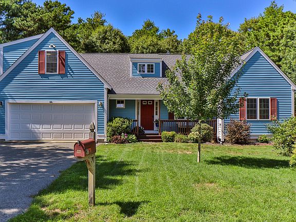 2nd image of 44 Pinewood Drive