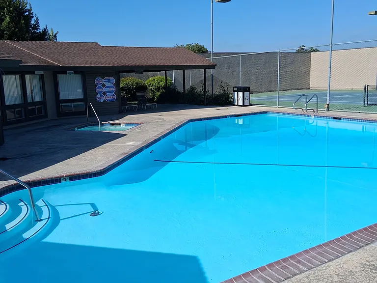 6351 Riverside Dr #71 — Photo 9