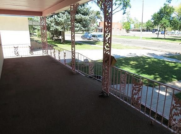 3rd image of 529 E Abriendo Ave