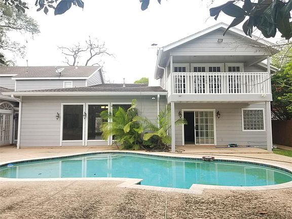 3rd image of 2219 Glenn Lakes Ln