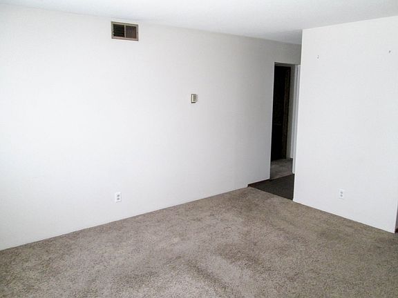 3rd image of 1250 S 26th St #7