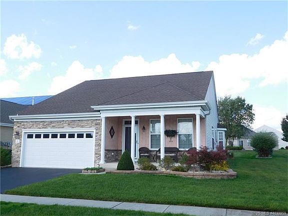 2nd image of 55 Pierhead Dr