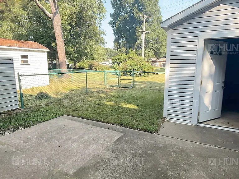 6080 Enterprise St — Photo 15