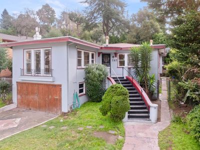 787 Mandana Blvd, Oakland, CA, 94610