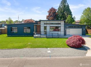 1724 10th Ave NW, Puyallup, WA