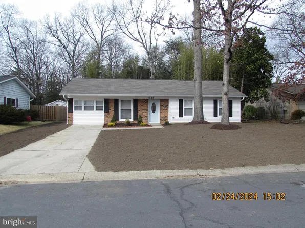 1807 Cooper Ct, Waldorf, MD 20602