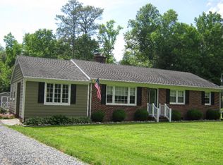 842 Lanier Rd, Farnham, VA 22460