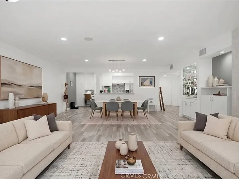 1277 S Beverly Glen Blvd #107 — Photo 2