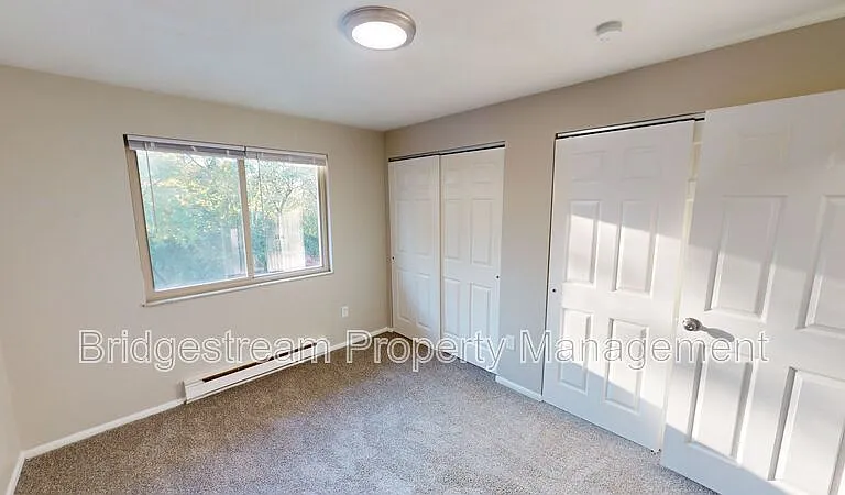95 N Gebhart Church Rd #E — Photo 4